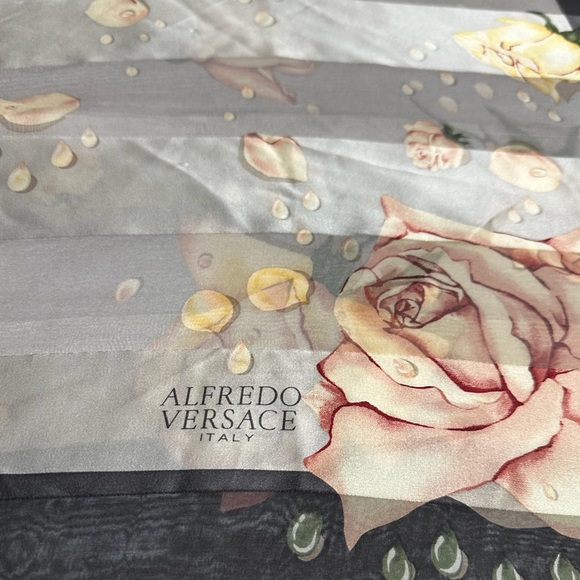 Alfredo Versace Italy 100% Silk Floral Scarf - Picture 4 of 7